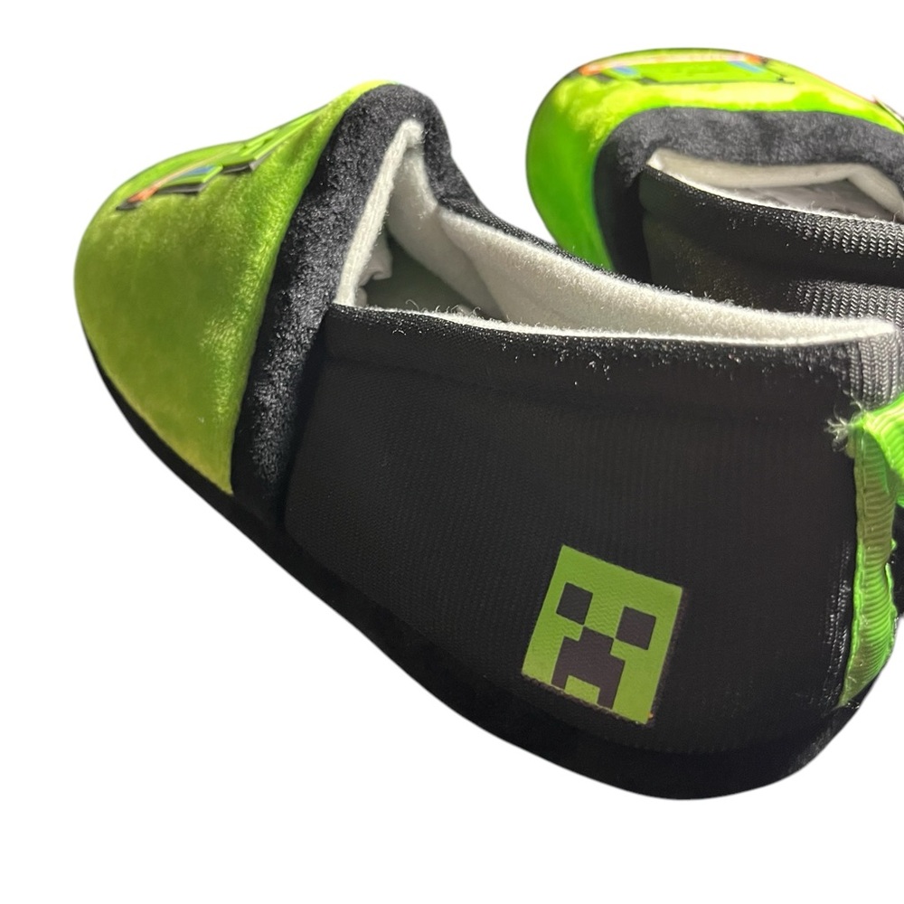 Boys Mindcraft Slippers NWT - Picture 4 of 8